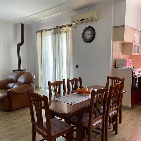 Ajla's Casa de Férias *